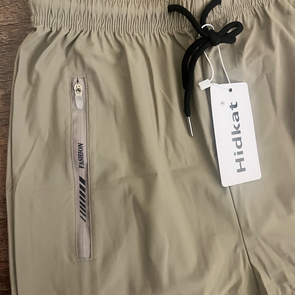 Amazon Curvy khaki pants - Picture 8 of 11